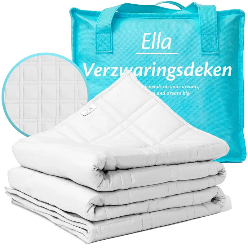 Een Ella Sleeps verzwaringsdeken in wit katoen, geschikt voor volwassenen die een fris en zacht slaapgevoel zoeken.